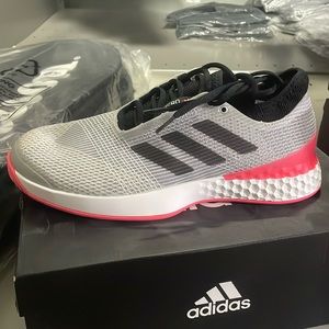 Adidas tennis shoes, new